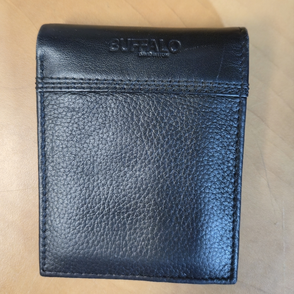 Buffalo Men's Black Leather Wallet